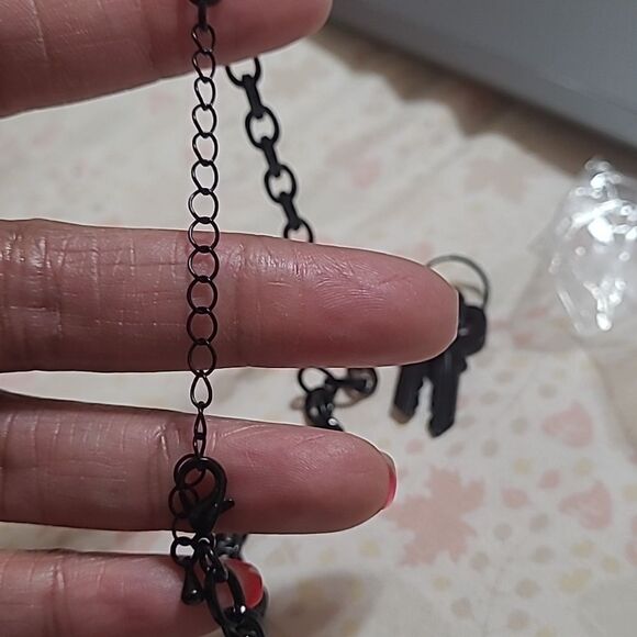 LV Lock and Key - Picture 5 of 5